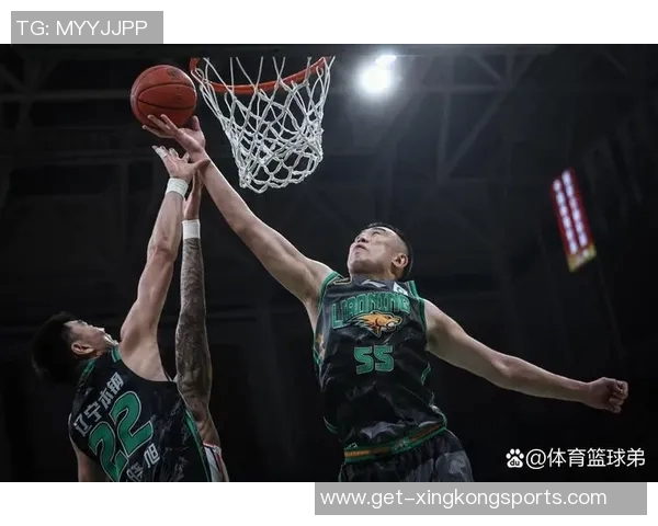 13号篮球明星的传奇之路与辉煌成就全景速写